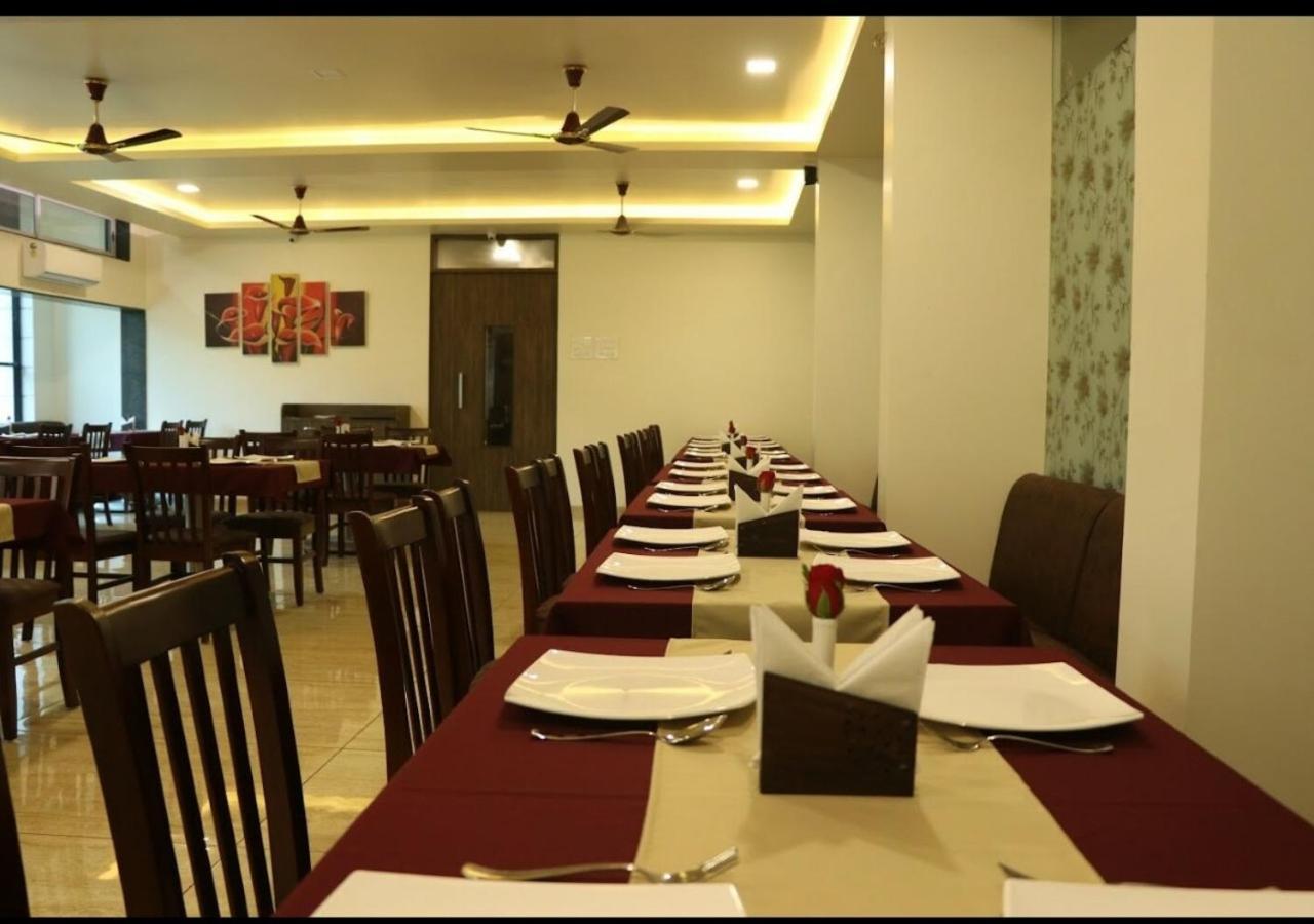 The Hotel Relax Kankavli Kankavali Экстерьер фото