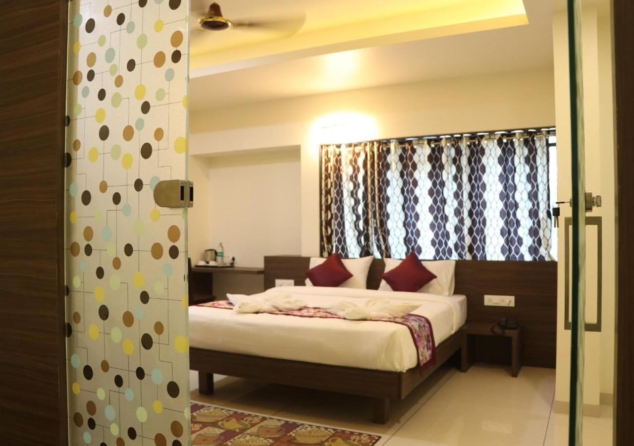 The Hotel Relax Kankavli Kankavali Экстерьер фото